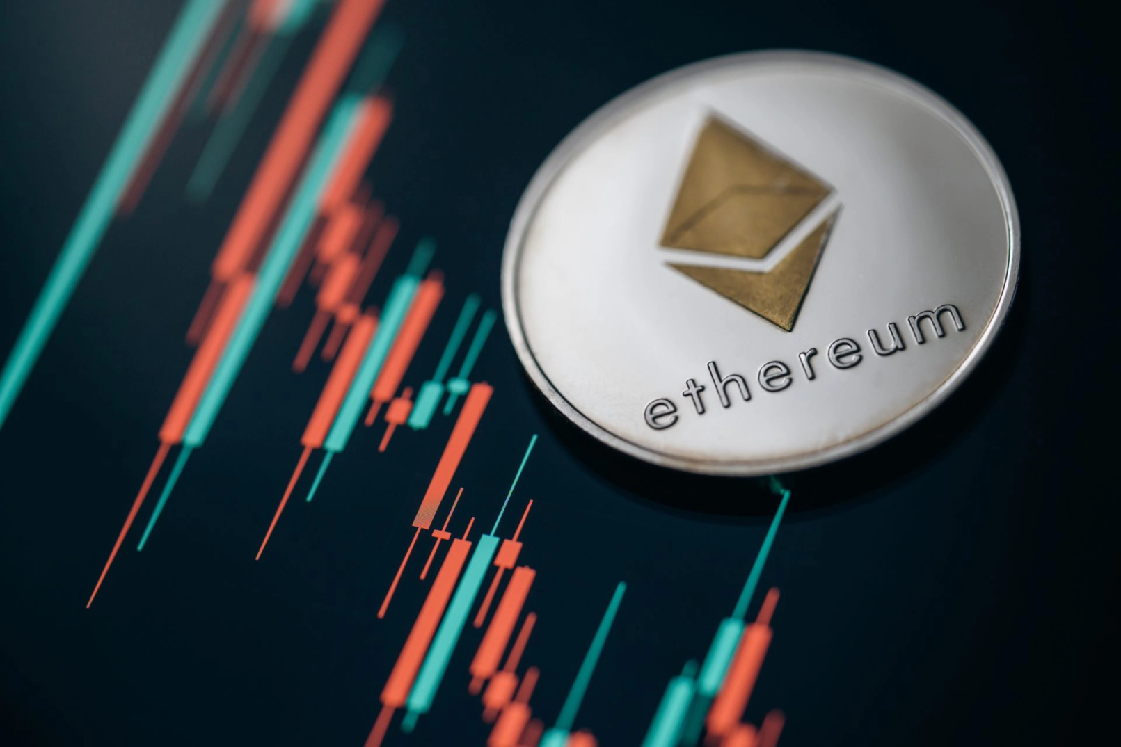 Ethereum koers keldert 11%: cruciale steun van $4.000 op het spel