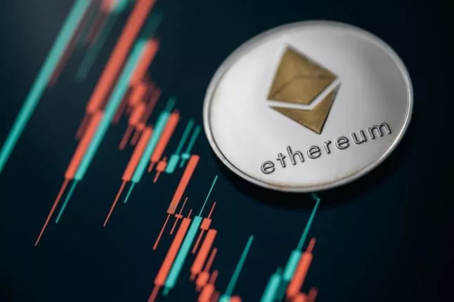 Der Ethereum-Kurs stürzt um 11% ab: Die kritische Unterstützung bei 4.000 Dollar steht auf dem Spiel